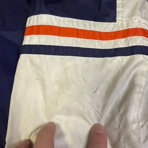 Vintage 90s Nike Jacket Windbreaker embroidered sleeve Swooshes and hidden hood - Picture 8 of 8